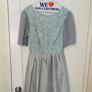 Aidan Mattox Light Blue Formal Dress with Sequin Bodice & Taffeta Skirt- Size 4